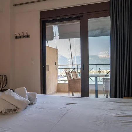 Prego Living Hotel Vathi (Methana)