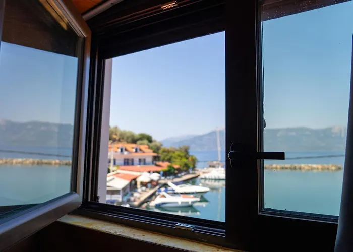 Prego Living Vathi (Methana)