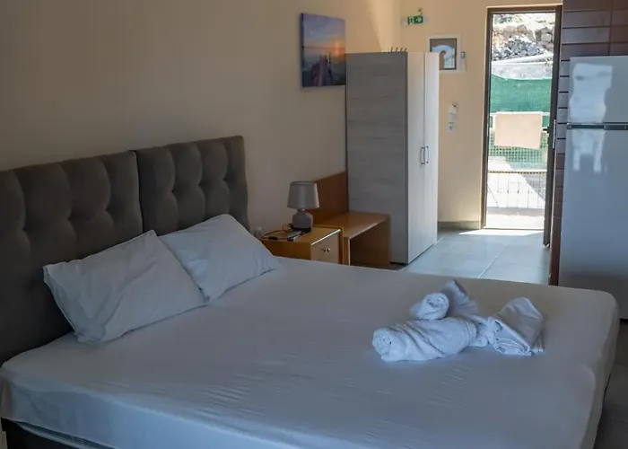 Prego Living Hotel *