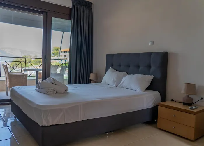 Prego Living Hotel *